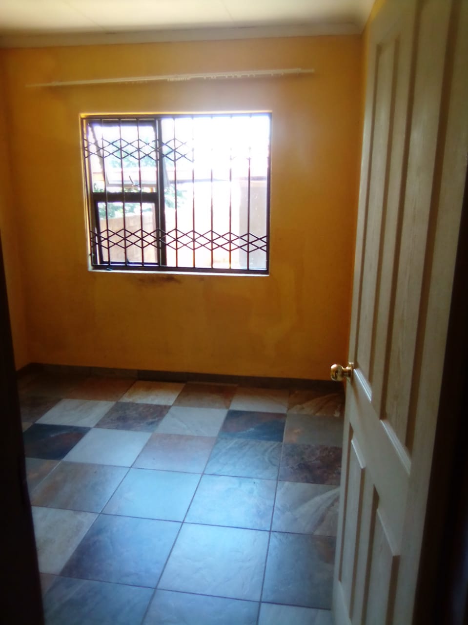 Protea Glen Ext 16.10